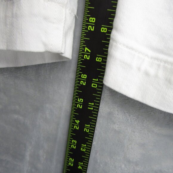 7 For All Mankind Jen 7 White Bermuda Denim Jean Shorts Size 16 New - Picture 10 of 11